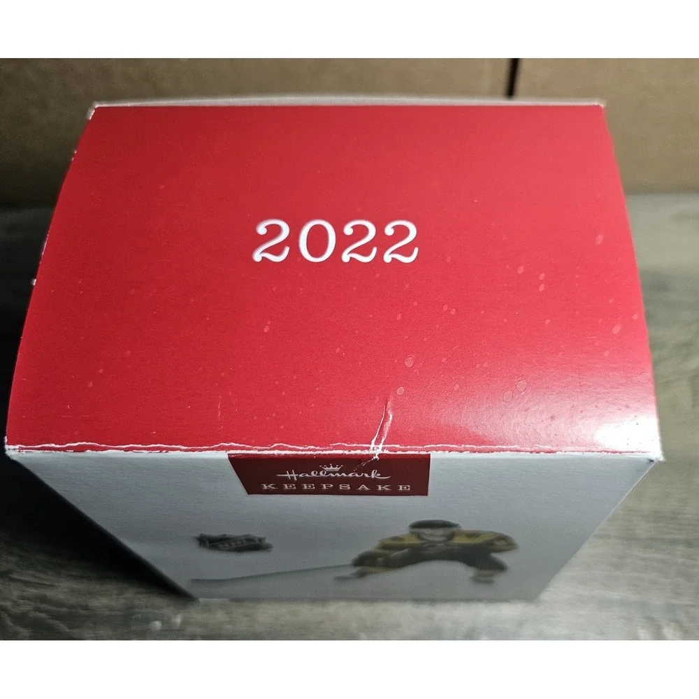 Hallmark Keepsake Christmas Ornament David Pastrnak Boston Bruins 2022 NIB